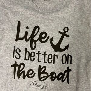 Piper Lou Graphic Tee size XL (BP)